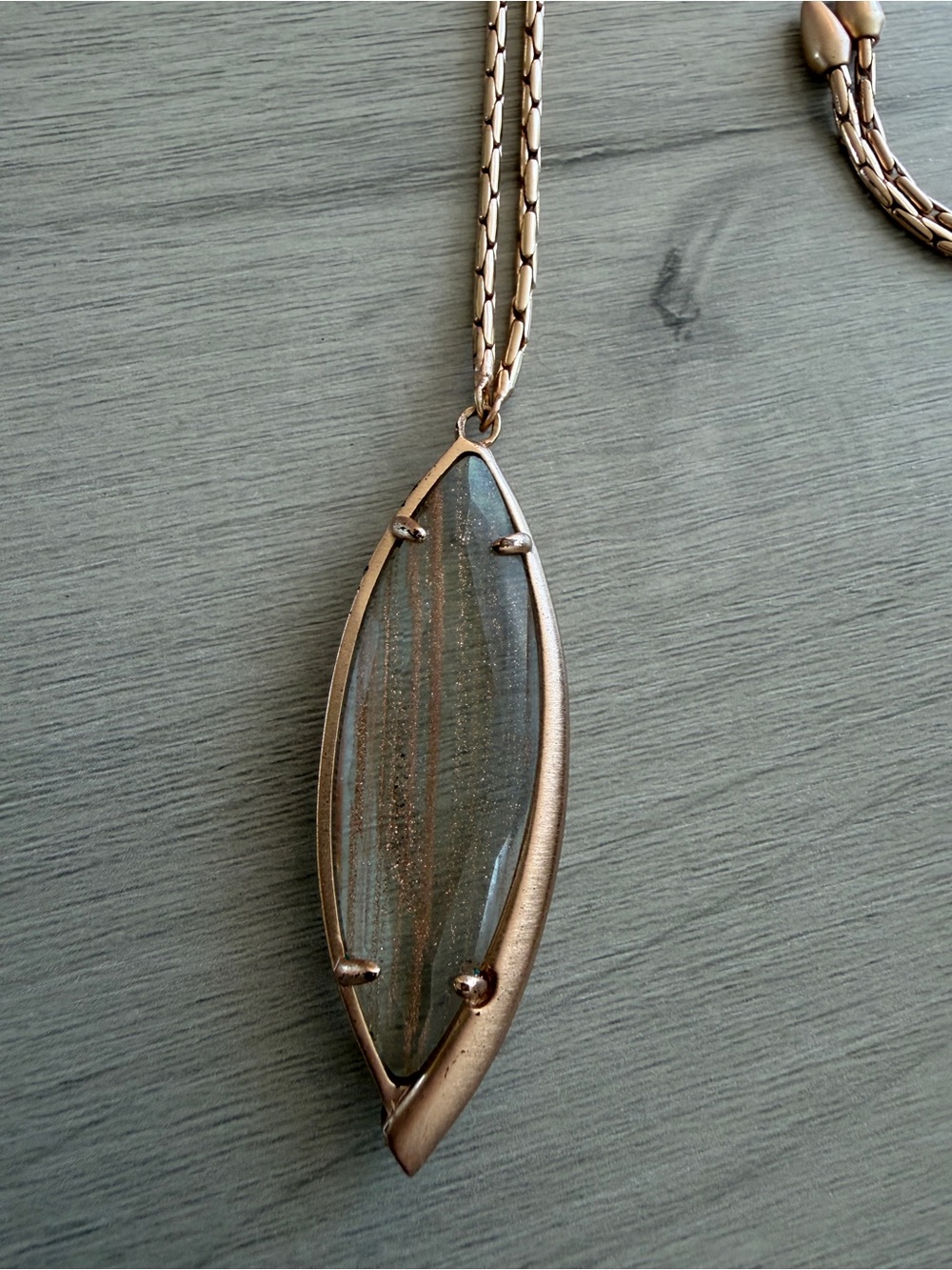 Kendra Scott adjustable Rose Gold Pendant Necklace - Picture 2 of 4